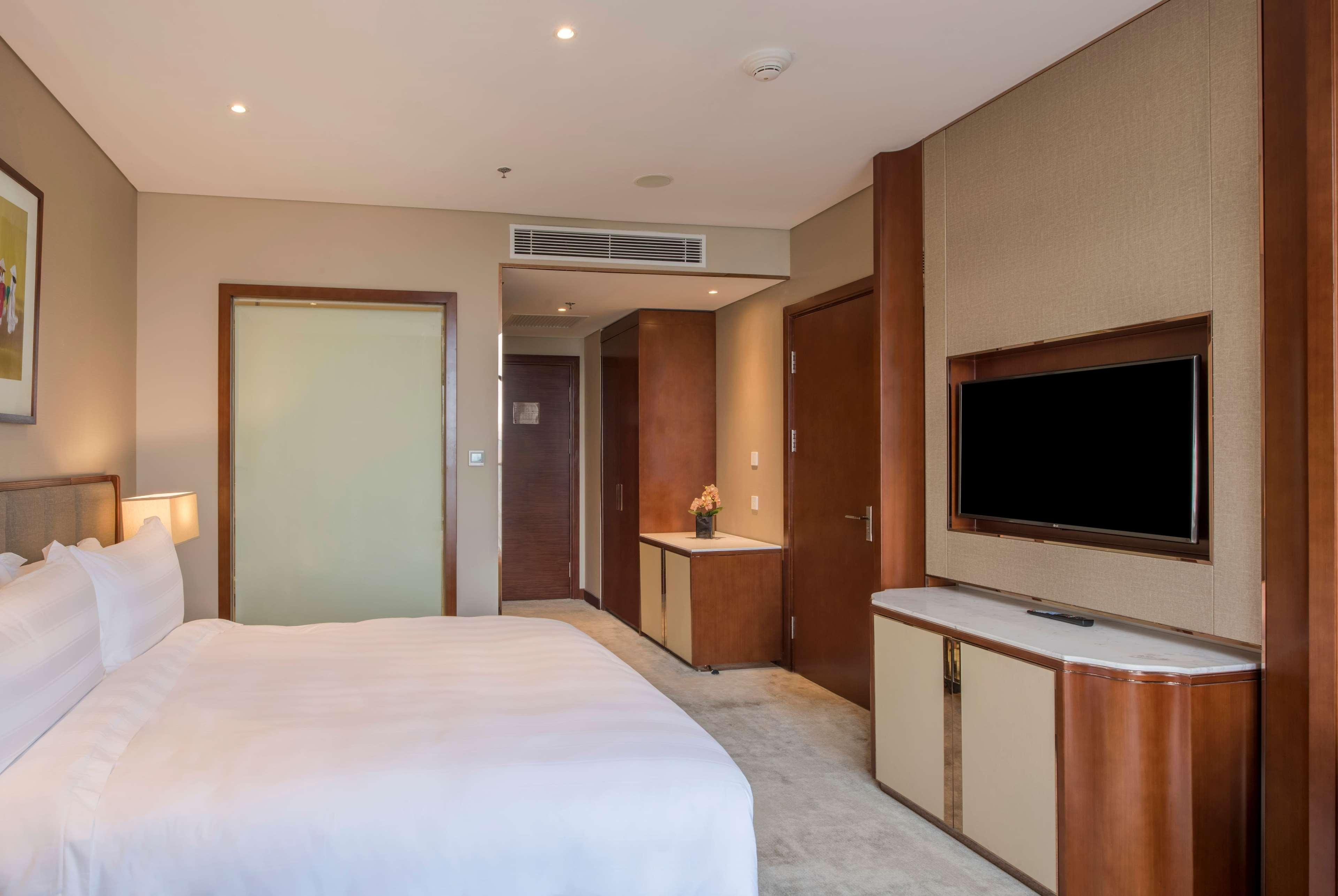 Wyndham Garden Hanoi Eksteriør bilde
